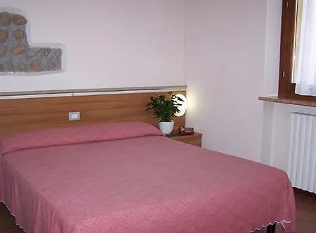 Otel Cavour