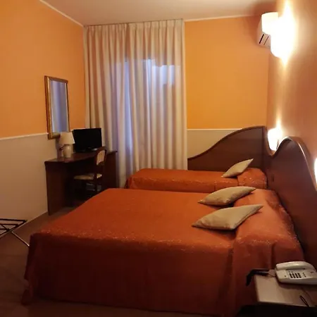 Otel Cavour