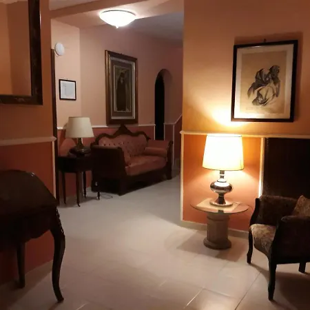 Cavour Otel